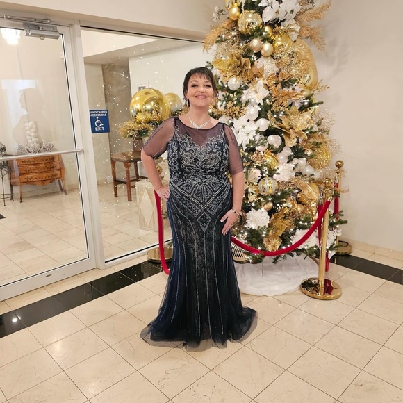 Dresses & Skirts - Long beaded gown